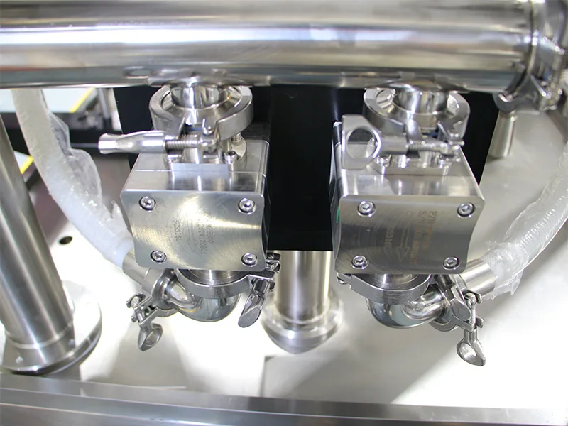 Filling and Capping Integrated Machine