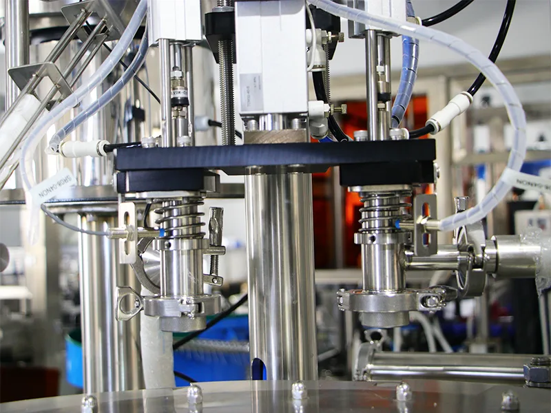 Filling and Capping Integrated Machine
